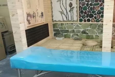 去澡堂泡澡要穿短裤吗