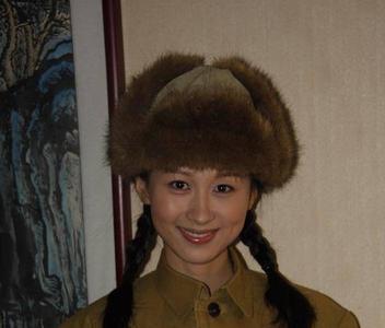 黎明之战紫罗兰谁演的