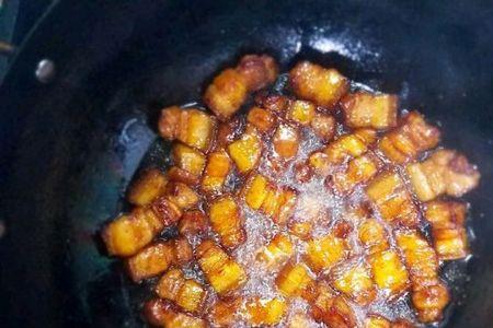 红烧肉大火几分钟转小火