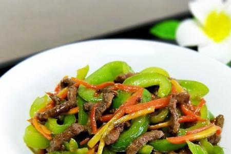 青椒牛肉丝怎么炒才嫩