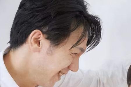 女儿太依赖爸爸的后果
