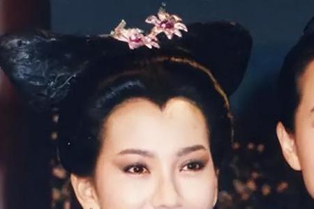 白素贞演员原名叫什么