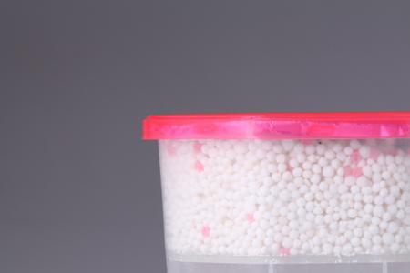 活性炭除湿盒正确使用方法