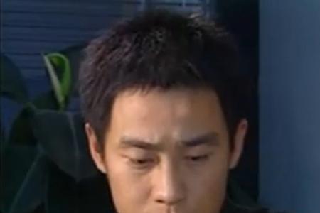 水中花第一集叫虹姐的是谁演的
