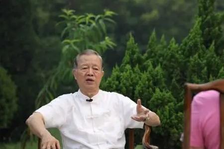 傅佩荣对曾仕强的评价