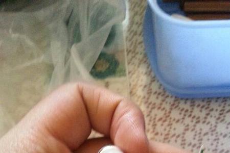 有线耳机一边响一边不响
