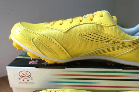 nike钉鞋一般偏大偏小