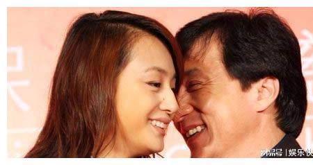 女生咬男生耳朵代表什么