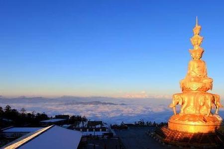 峨眉山最晚进入景区时间