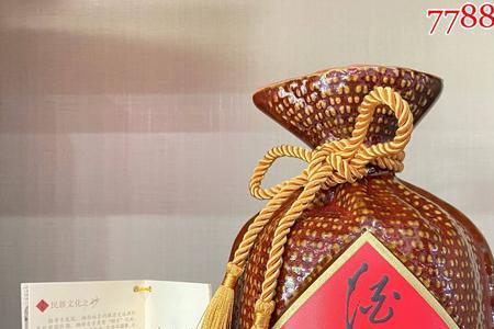 酒鬼酒紫坛和五粮液哪个口感好