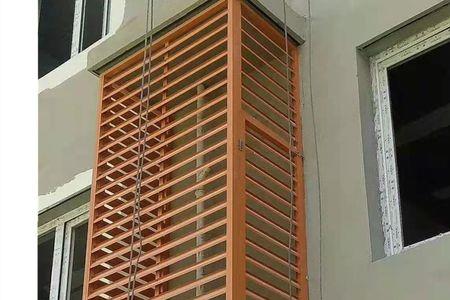 一个百叶窗可以装几个空调外机