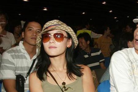 李彩桦陈小春关系