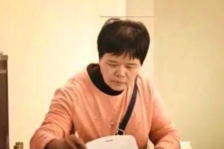 端茶送饭是什么意思