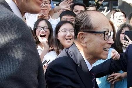 李嘉诚爸爸