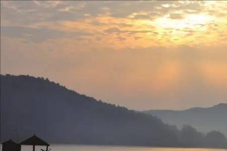 金汤湖湿地公园好玩吗