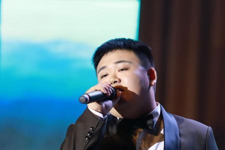 楚国八百年主题曲的歌手