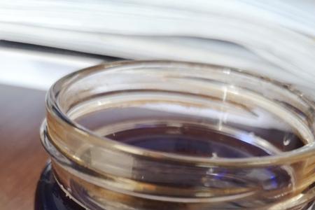 为什么蓝枸杞泡的水颜色不一样
