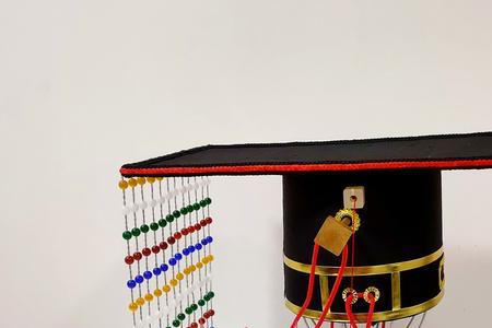 帽子和冠冕的区别