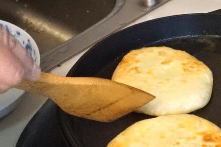 拉面馅饼的家常做法