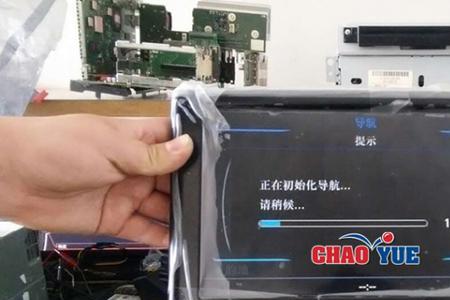 车载功放亮红灯重新启动又正常