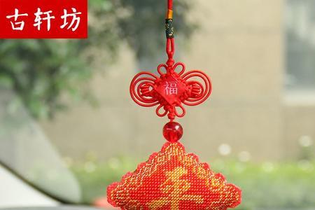 汽车刺绣挂件安全吗