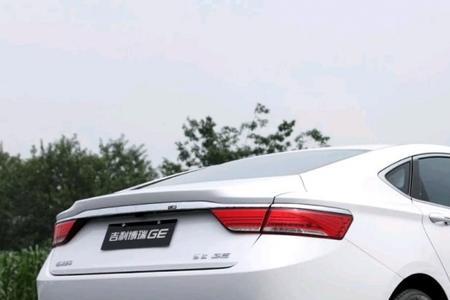 b级车13个油正常么