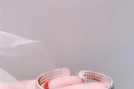怎样鉴定银镯子是纯银的