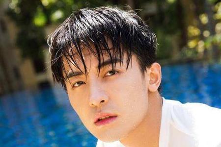 大象无形男主叫啥