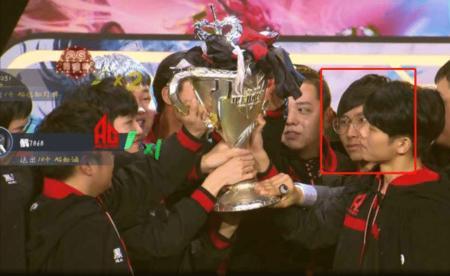 梦泪拿多少奖杯