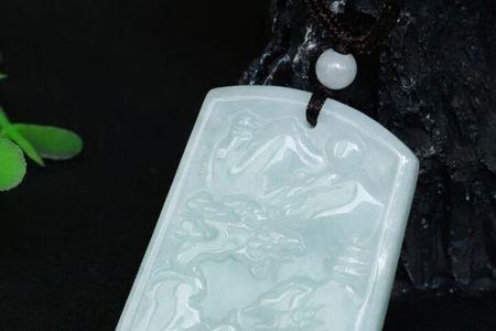 怎么辨别翡翠山水牌品级
