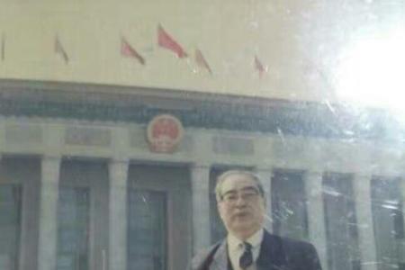 关于振华的词语