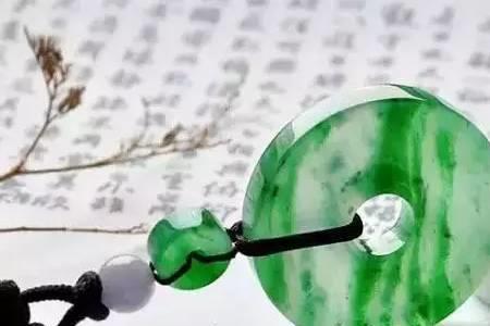 翡翠杠是什么