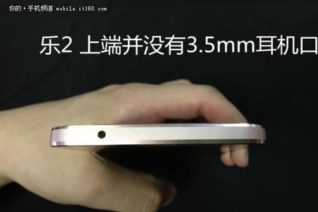 乐视显示屏中间的usb有什么用
