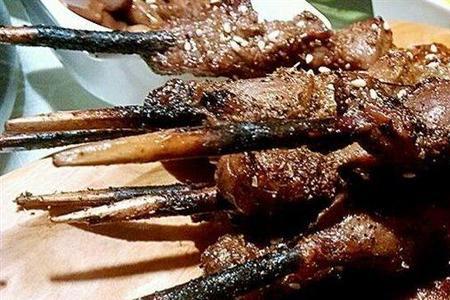 用微波炉能烤羊肉串吗