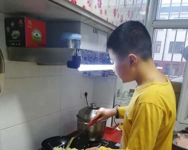形容自己动手学做饭的成语