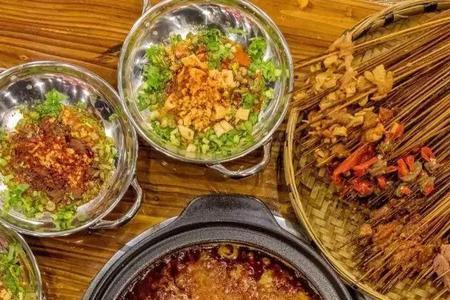 成都必吃的四大馆子