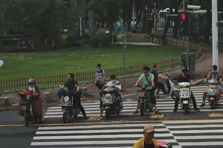 2022机动车走非机动车道怎么处罚