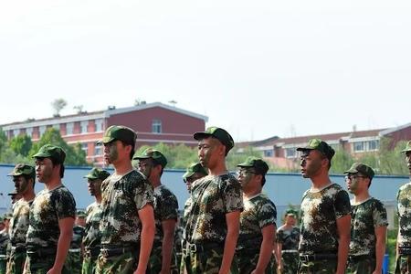 山东商务职业学院什么时候军训