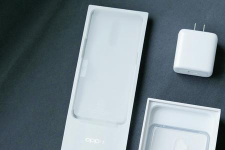 oppo65w超级闪充怎么不显示了