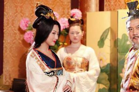 女大三十送江山的意思是什么