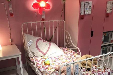 宜家婴儿床可以与大床拼接吗