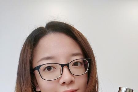 olay抗糖小白瓶使用前要涂水乳吗