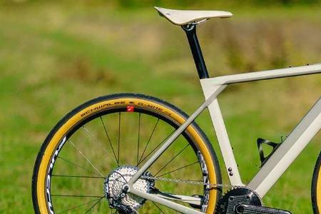 clock和bike中的k发音一样吗