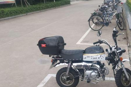 金城小金童摩托车可以搭人吗