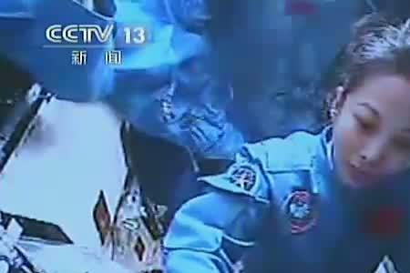 王亚萍做的什么酒