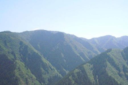 兴隆山属于济南的什么区
