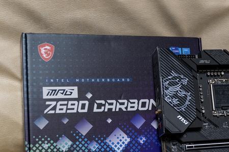 海盗船复仇者ddr5是单条双通道吗