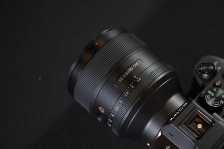 索尼a7m4是堆栈式cmos吗