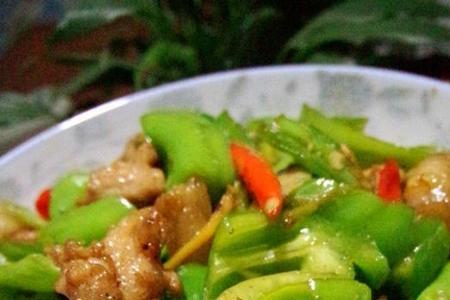 山胡椒炒肉的做法