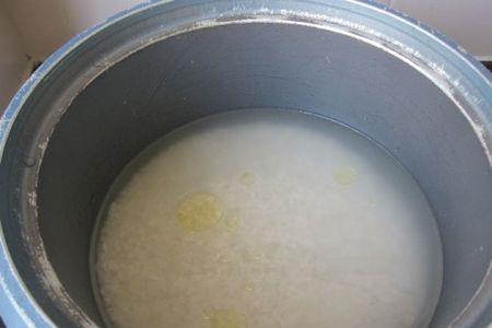 微波炉煮米饭怎样防止水外溢